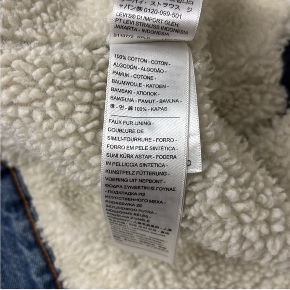 Levi's Womens 90s Sherpa Trucker Jacket Size Large NWT - Picture 9 of 12